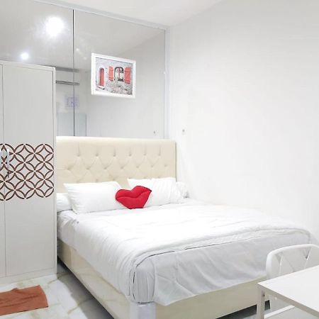 Alex Hostel 2 Палембанг Экстерьер фото